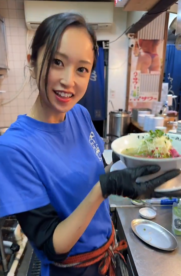 ラーメンちょんまげの美人店主は淵田由衣の画像
